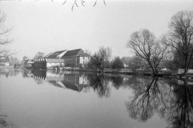 Façades sur le Doubs. © Région Bourgogne-Franche-Comté, Inventaire du patrimoine