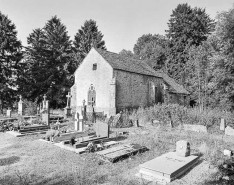 Extérieur : chevet et face gauche. © Région Bourgogne-Franche-Comté, Inventaire du patrimoine