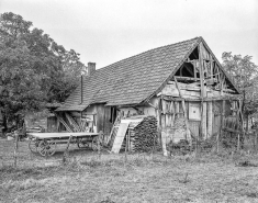 Façade antérieure et face droite. © Région Bourgogne-Franche-Comté, Inventaire du patrimoine