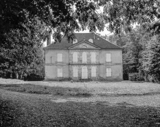 Façade antérieure. © Région Bourgogne-Franche-Comté, Inventaire du patrimoine