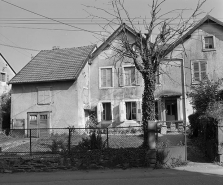 Façade sur rue, de face. © Région Bourgogne-Franche-Comté, Inventaire du patrimoine
