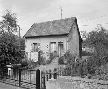 Vue d'ensemble depuis la rue. © Région Bourgogne-Franche-Comté, Inventaire du patrimoine