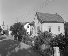 Vue d'ensemble depuis la rue. © Région Bourgogne-Franche-Comté, Inventaire du patrimoine