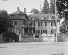 Vue d'ensemble depuis la rue. © Région Bourgogne-Franche-Comté, Inventaire du patrimoine