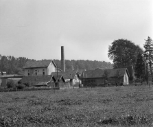 Vue depuis l'ouest. © Région Bourgogne-Franche-Comté, Inventaire du patrimoine