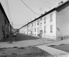 Vue d'ensemble des immeubles des parcelles 98 à 93. © Région Bourgogne-Franche-Comté, Inventaire du patrimoine