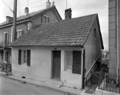 Vue de trois quarts droit. © Région Bourgogne-Franche-Comté, Inventaire du Patrimoine