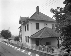 Vue de trois quarts droit. © Région Bourgogne-Franche-Comté, Inventaire du Patrimoine
