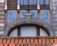 Façade sur la rue Cuvier, détail. © Région Bourgogne-Franche-Comté, Inventaire du patrimoine