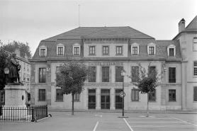 Façade nord après reconstruction. © Région Bourgogne-Franche-Comté, Inventaire du patrimoine Façade nord après reconstruction. © Région Bourgogne-Franche-Comté, Inventaire du patrimoine