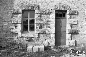 Détail du rez-de-chaussée d'un logement ouvrier. © Région Bourgogne-Franche-Comté, Inventaire du patrimoine