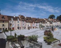 Vue générale de la place de la Comédie. © Région Bourgogne-Franche-Comté, Inventaire du patrimoine