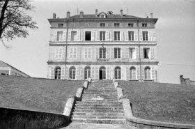 Façade antérieure du logement patronal. © Région Bourgogne-Franche-Comté, Inventaire du patrimoine