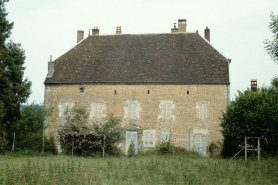 Façade postérieure de logement patronal. © Région Bourgogne-Franche-Comté, Inventaire du patrimoine