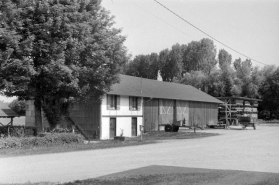 Magasin industriel (M) et logement d'ouvriers (N). © Région Bourgogne-Franche-Comté, Inventaire du patrimoine