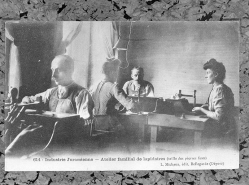 Industrie Jurassienne - Atelier familial de lapidaires (taille des pierres fines). © Région Bourgogne-Franche-Comté, Inventaire du patrimoine