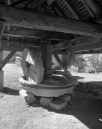 Détail de la meule. © Région Bourgogne-Franche-Comté, Inventaire du patrimoine