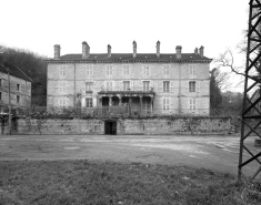 Façade antérieure de la Gérance. © Région Bourgogne-Franche-Comté, Inventaire du patrimoine