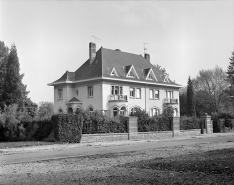 Vue de situation de la maison 1, 3 avenue Ernest Solvay. © Région Bourgogne-Franche-Comté, Inventaire du patrimoine