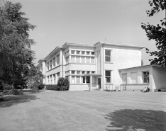 Façade antérieure et face droite. © Région Bourgogne-Franche-Comté, Inventaire du patrimoine