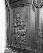 Premier panneau de la cuve : saint Luc. © Région Bourgogne-Franche-Comté, Inventaire du patrimoine