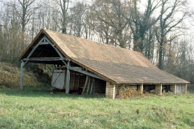 Atelier de fabrication et halle de séchage (E). © Région Bourgogne-Franche-Comté, Inventaire du patrimoine