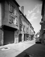Façade antérieure de trois quarts gauche. © Région Bourgogne-Franche-Comté, Inventaire du patrimoine