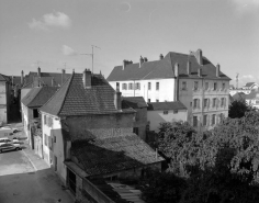 Partie droite : vue plongeante de trois quarts droit. © Région Bourgogne-Franche-Comté, Inventaire du patrimoine