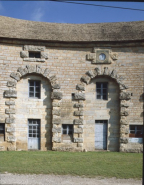 Elévation de la partie centrale du magasin en 1989. © Région Bourgogne-Franche-Comté, Inventaire du patrimoine