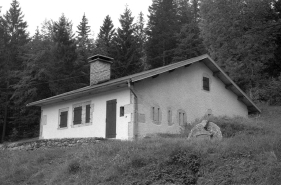 Vue générale de la fromagerie des Mandrillons, à Bellefontaine. © Région Bourgogne-Franche-Comté, Inventaire du patrimoine