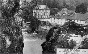 Jura Touriste. Vue prise en dessus de la Grande Cascade de Bourg-de-Sirod. © Région Bourgogne-Franche-Comté, Inventaire du patrimoine