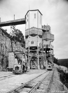 Tour à béton et silobus. © Région Bourgogne-Franche-Comté, Inventaire du patrimoine