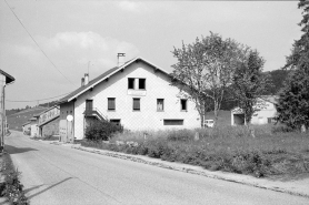 Façade latérale droite. © Région Bourgogne-Franche-Comté, Inventaire du patrimoine