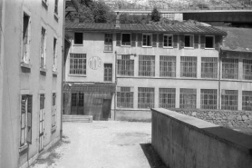 Ateliers de fabrication (1928-1929) : façade antérieure, extrémité aval (près des anciens bureaux). © Région Bourgogne-Franche-Comté, Inventaire du patrimoine