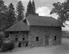 Fabrique de jardin : Façade antérieure. © Région Bourgogne-Franche-Comté, Inventaire du patrimoine