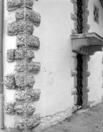 Fabrique de Jardin : détail de la mise en oeuvre des matériaux sur la façade postérieure. © Région Bourgogne-Franche-Comté, Inventaire du patrimoine