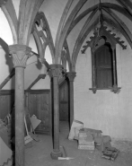 Intérieur de l'oratoire : vue du choeur de trois quarts gauche. © Région Bourgogne-Franche-Comté, Inventaire du patrimoine