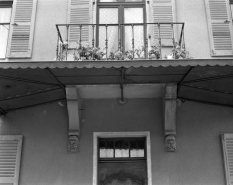 Détail du balcon. © Région Bourgogne-Franche-Comté, Inventaire du patrimoine