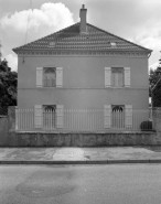 Façade latérale droite, de face. © Région Bourgogne-Franche-Comté, Inventaire du patrimoine