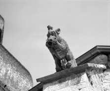 Chevet : détail d'une gargouille. © Région Bourgogne-Franche-Comté, Inventaire du patrimoine