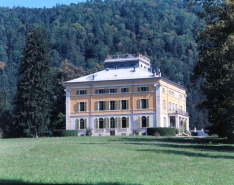 Vue des façades sud et ouest. © Région Bourgogne-Franche-Comté, Inventaire du patrimoine