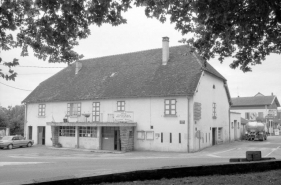 Fromagerie vue de trois quarts droite. © Région Bourgogne-Franche-Comté, Inventaire du patrimoine