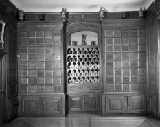 Vue d'ensemble du meuble mur est. © Région Bourgogne-Franche-Comté, Inventaire du patrimoine