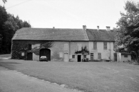 Façade postérieure du logement et de l'étable. © Région Bourgogne-Franche-Comté, Inventaire du patrimoine