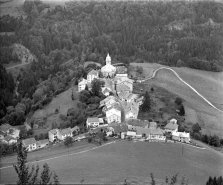 Le village des Bouchoux depuis la croix des Couloirs. © Région Bourgogne-Franche-Comté, Inventaire du patrimoine