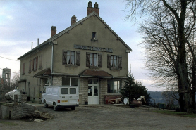 Vue de trois quart gauche. © Région Bourgogne-Franche-Comté, Inventaire du patrimoine