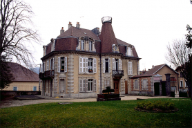 Bureaux dits château Béthanie. © Région Bourgogne-Franche-Comté, Inventaire du patrimoine