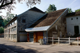 Atelier de fabrication, magasin industriel et bureau. © Région Bourgogne-Franche-Comté, Inventaire du patrimoine