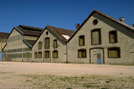 Pignons des ateliers de l'ancienne forge. © Région Bourgogne-Franche-Comté, Inventaire du patrimoine