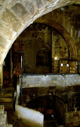 Vue d'ensemble du puits à Muire depuis l'angle sud-ouest. © Région Bourgogne-Franche-Comté, Inventaire du patrimoine